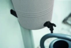 Elho Green Basics Rain Catcher 35 Liter Living Concrete -Tuinmaterialen Verkoop elho green basics rain catcher 35 liter living concrete 5472x3648 6427fff9771a1 l