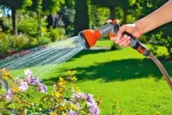 GARDENA Classic Multibroes 6 GARDENA Classic Multibroes -Tuinmaterialen Verkoop gardena classic multibroes 1619704821 l