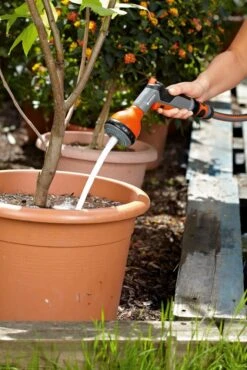 GARDENA Classic Multibroes 7 GARDENA Classic Multibroes -Tuinmaterialen Verkoop gardena classic multibroes 1619704822 l